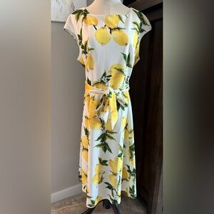 Vintage Style Lemon-Print White Dress with Waist Tie